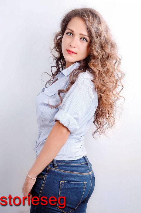 الفنانة الشابة ولاء عزام